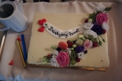 Paweł Kowol otrzymał przepyszny tort za wkład pracy w dokumentację historii rodziny Tytko